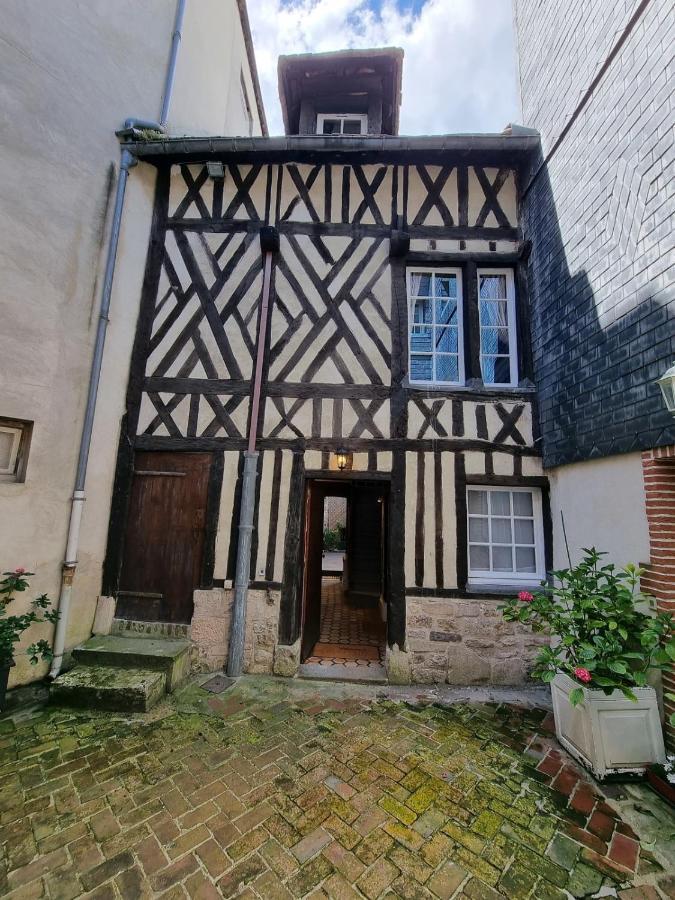 La Terrasse Notre Dame - Character House - 4p - Center Holiday home *